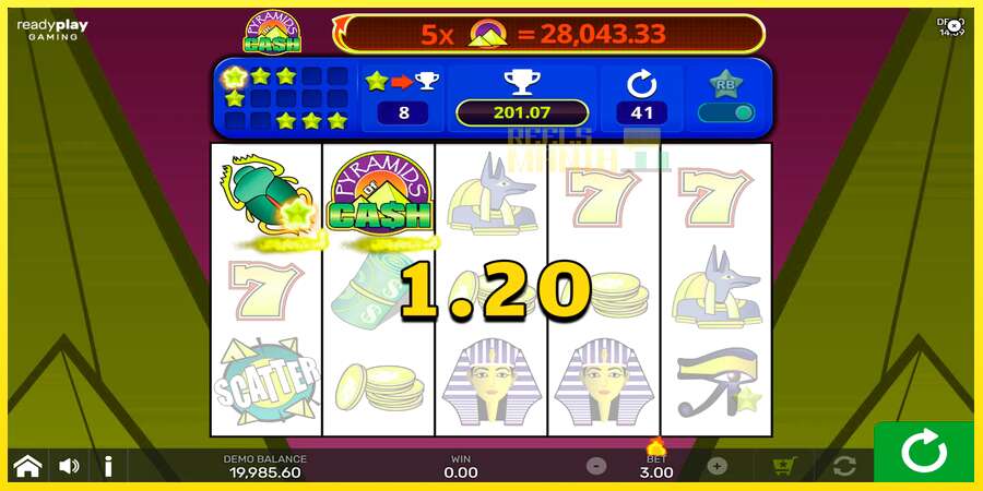 Riktiga pengar med en spelautomat Pyramids of Cash with Reel Bingo, bild 3